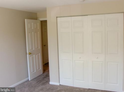 15034 Shamrock Ridge Rd, Silver Spring MD 20906-6107 exterior