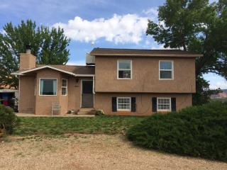 714 Vance Dr, Kanab, UT 84741-6193
