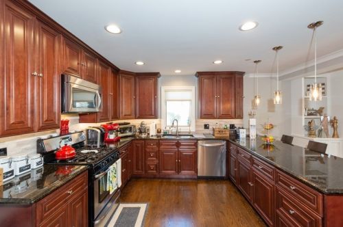 1695 Van Buren Ave, Des Plaines, IL 60018-1613