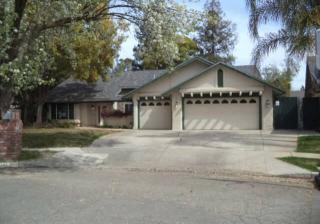 914 Decatur Ave, Fresno, CA 93720-2523