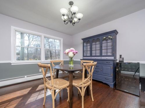 26 Snowberry Ln, Wilton CT  06897-1130 exterior