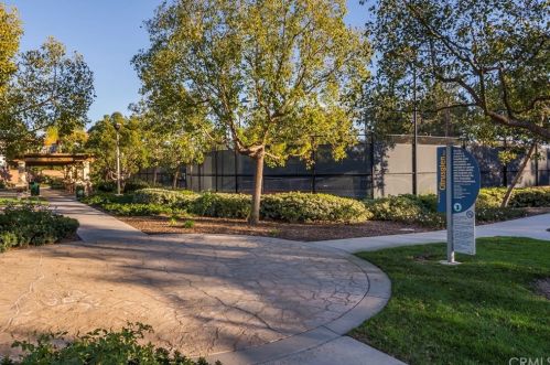 10 Brockton, Irvine CA  92620-7911 exterior