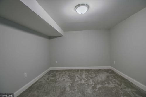 11316 Heights Dr, Minneapolis MN  55433-3528 exterior