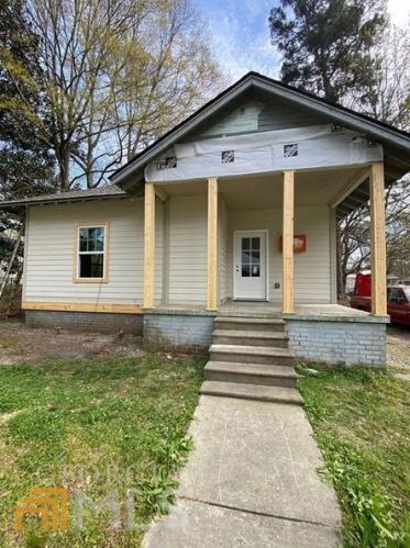 143 5th St, Monroe, GA 30655-2100