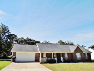 213 Lynwood Ln, Leesburg, GA 31763-4927