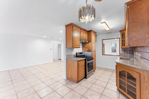 3146 Tyler Ave, Anaheim CA  92801-6038 exterior