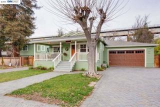 621 Brackman Ln, Pacheco, CA 94553-4400