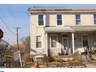 400 Ripka St, Philadelphia, PA 19128-3335