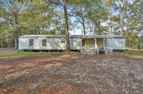 17097 Valley Ln, Conroe TX  77306-8649 exterior