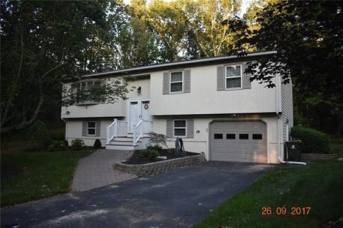 745 Maureen Cir, Burrillville, RI 02839-1144