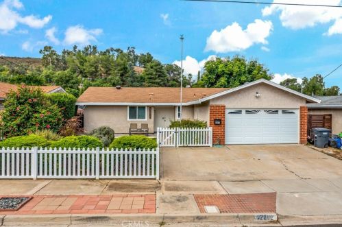 12812 Neddick Ave, Poway, CA 92064-5938