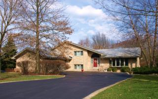 23831 Kurt Ln, Crete, IL 60417-1737