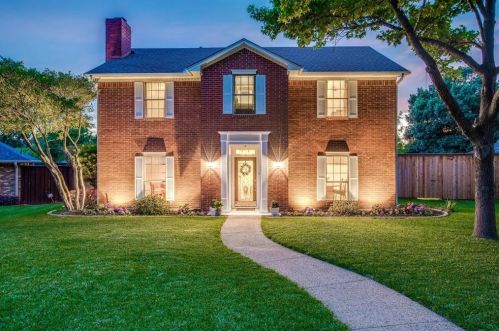 10138 Bridgegate Ct, Dallas, TX 75243-5014