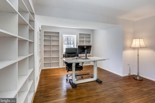 1920 Chapel Hill Rd, Silver Spring MD 20906-1113 exterior