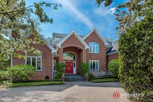 98 Locust Rd, Northfield, IL 60093-3750
