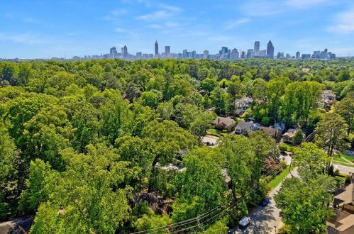 899 Cumberland Rd, Atlanta GA  30306-3213 exterior