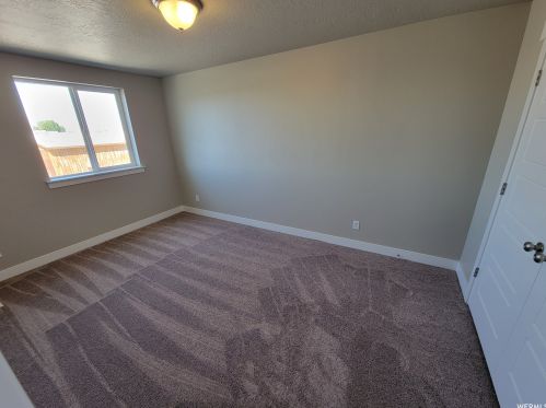 216 200, Woodland Hills UT 84653-8400 exterior