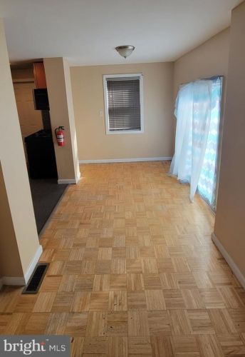 30 Nordacs Pl, Trenton NJ  08618-2820 exterior