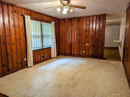 352 Harris Manor Dr, Atlanta GA  30311-2117 exterior