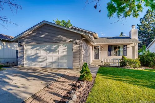 4277 Naples Way, Aurora, CO 80013-2922