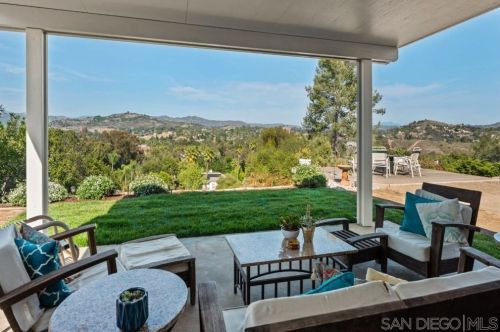 817 Norse Ln, Escondido, CA 92025-6344