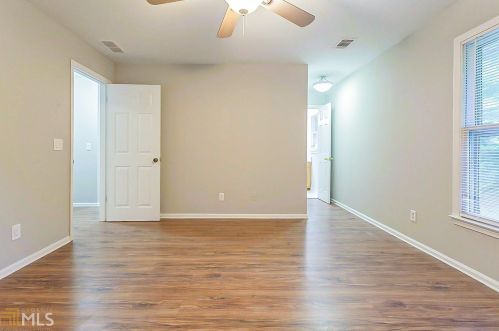 192 Greenbriar Ct, Conyers GA  30094-4214 exterior