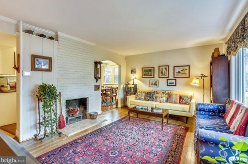 2225 Luzerne Ave, Silver Spring MD 20910-2135 exterior