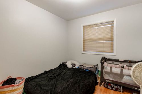 305 Lyons Dr, Lemont IL  60440-1852 exterior