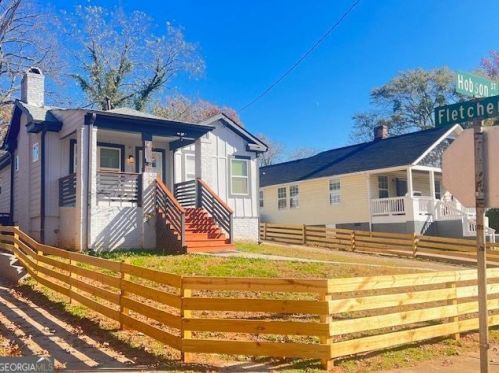 1074 Hobson St, Atlanta GA  30310-2913 exterior
