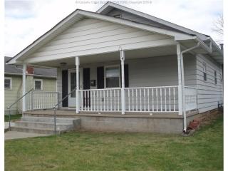 1240 Virginia Ave, Dunbar WV  25064-0025 exterior