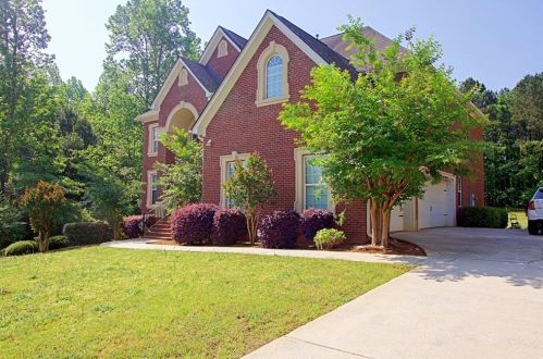 620 Medway Dr, Mcdonough, GA 30252-4155