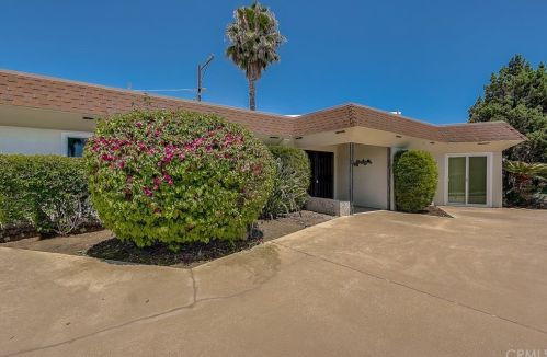 806 4th Ave, Escondido, CA 92025-4547