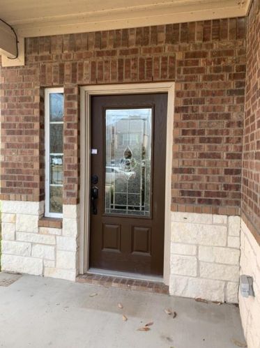 1697 Breanna Ln, Uhland TX  78640-9337 exterior