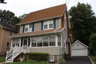 26 Pierson St, Bloomfield, NJ 07003-4223