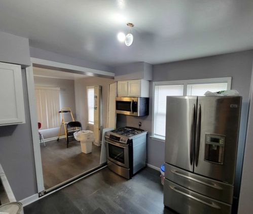 28 166th Pl, Calumet City, IL 60409-6314