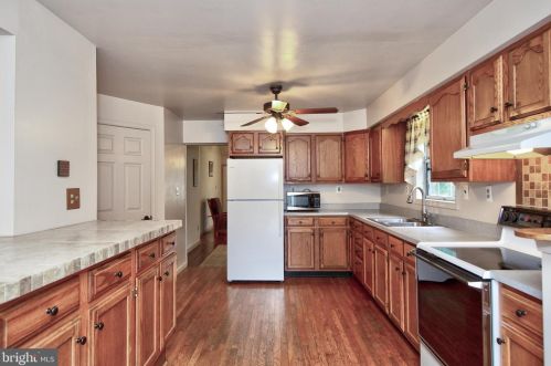 604 Yarish Ln, Aberdeen MD  21001-2625 exterior