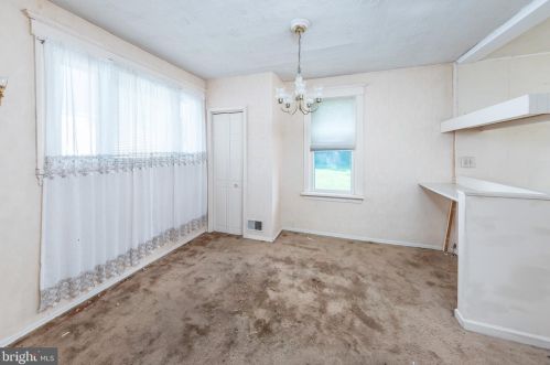 245 Davis Ave, Camden NJ 08106-1115 exterior