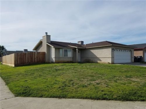 1244 Carmen Ave, Madera, CA 93638-1756
