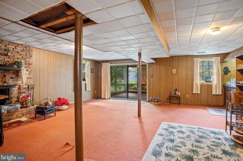 16 Severn Riv Rd, Severna Park MD 21146-4659 exterior