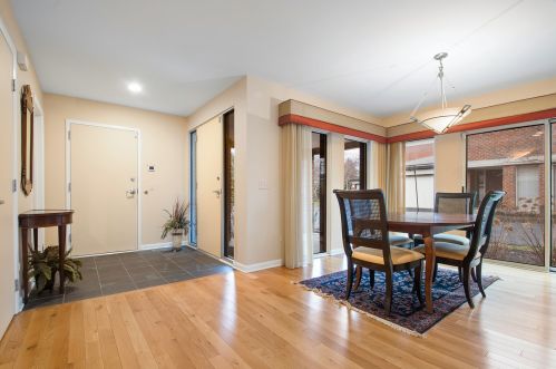 507 Kelburn Rd, Bannockburn, IL 60015-4334