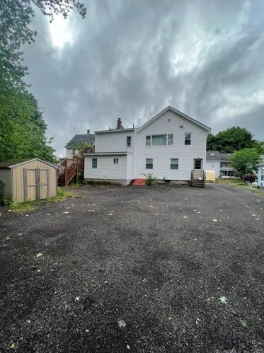 2 Farnham Ave, Torrington, CT 06790-5444