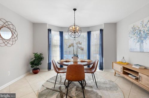 301 Ridgeview Rd, Princeton NJ  08540-7666 exterior