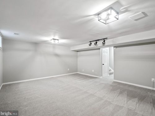 734 Sonata Way, Silver Spring MD 20901-5063 exterior