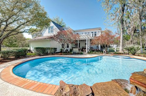 3602 Aspenwood Dr, Richmond TX 77406-7606 exterior