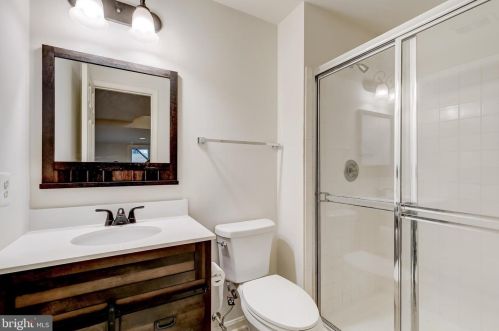 8731 Stone Hl Pl, Springfield VA  22153-1718 exterior