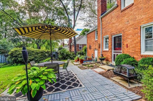 1108 Carson St, Silver Spring MD 20901-1816 exterior