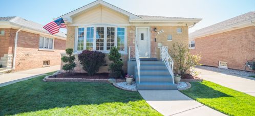 4541 Ottawa Ave, Chicago, IL 60706-4516