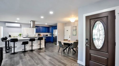 1555 Kimberly Ave, Anaheim CA  92802-2707 exterior