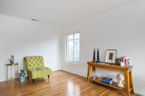 1223 Camellia Dr, Palo Alto, CA 94303-2628