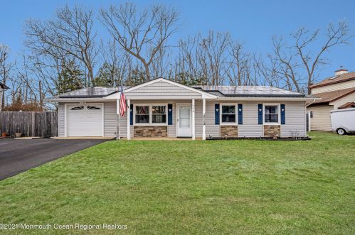776 Briar Rd, Lacey Township, NJ 08734-2312